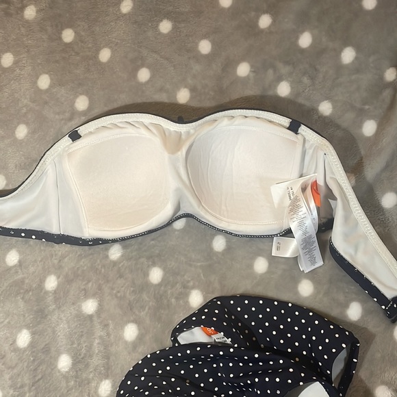 NEW: polka a dot two piece bikini - Picture 3 of 4